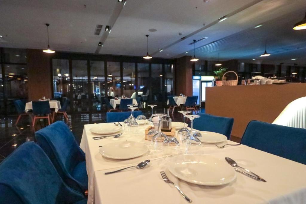 Tanushaj Hotel 5*