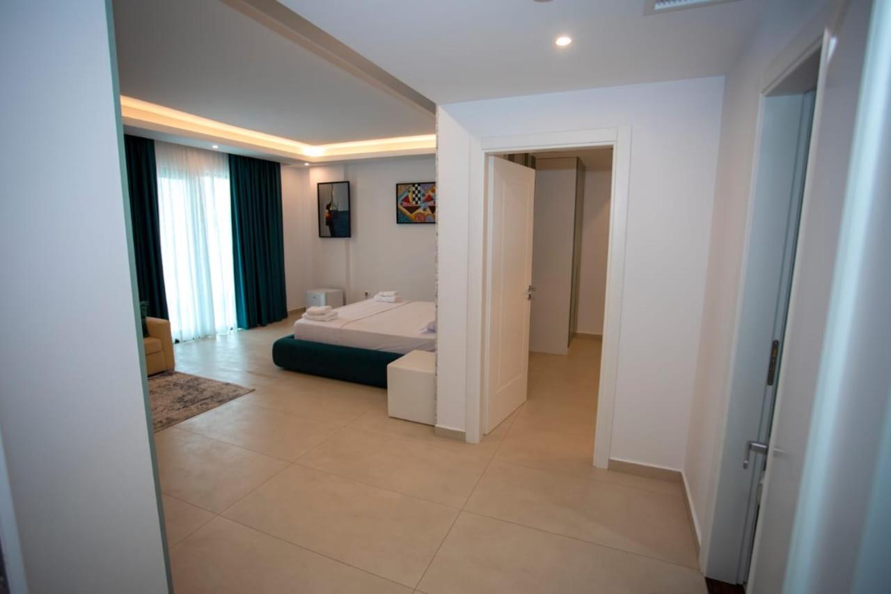 Hotel Tanushaj 5*
