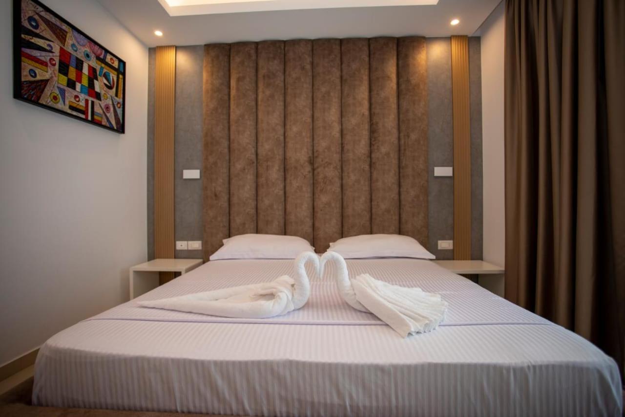 Tanushaj Hotel 5*